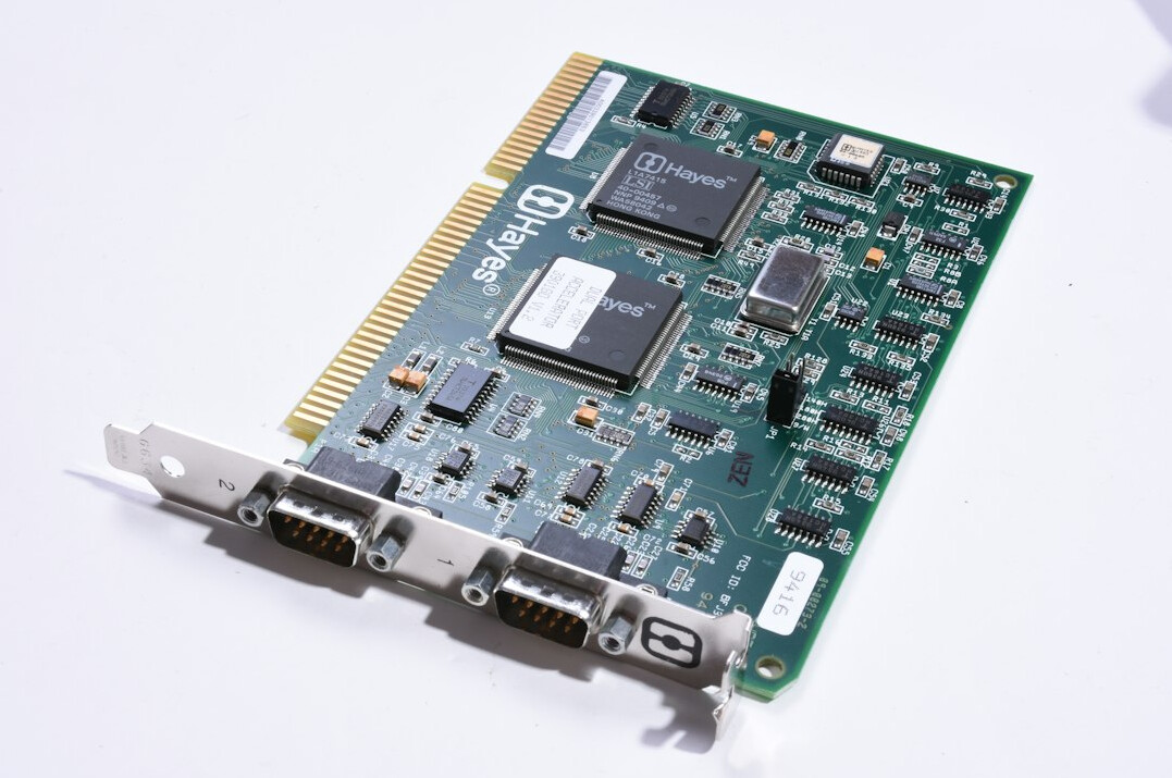 Video routing matrix with patched SDI cables